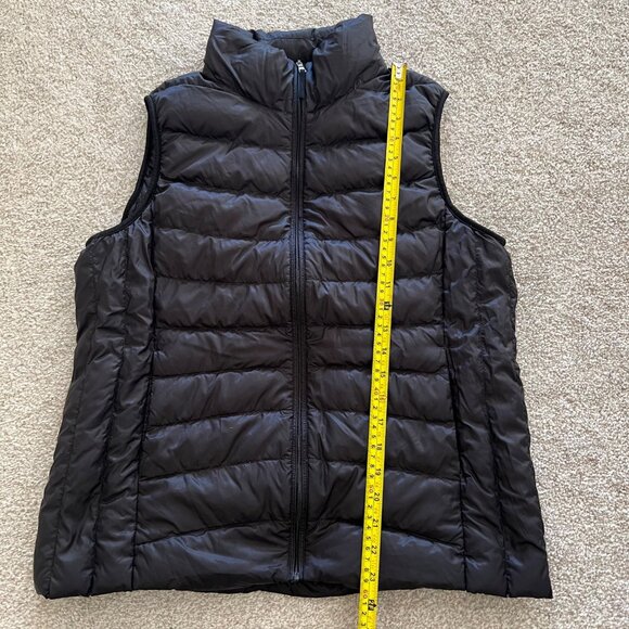 Uniqlo Lightweight Minimalist Black Puffer Vest XL - Picture 10 of 10